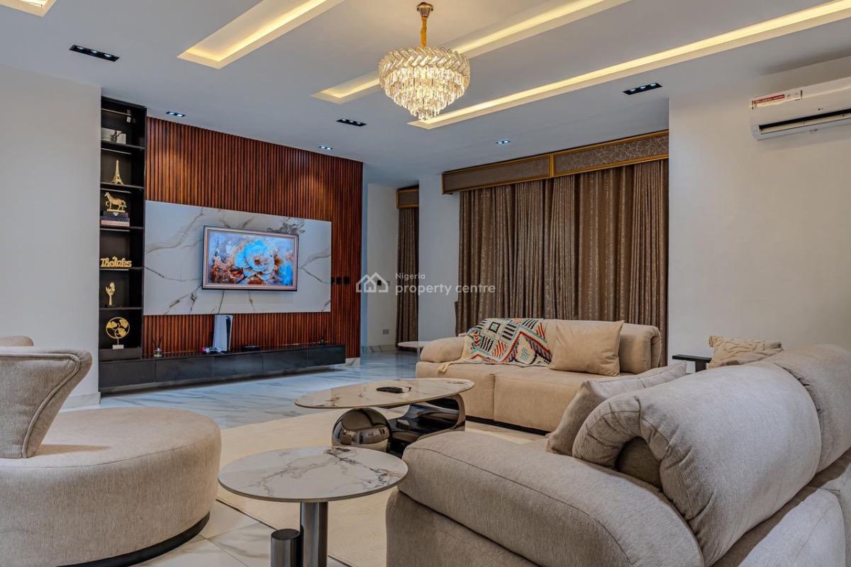 Luxury 3 Bedrooms Apartment with Swimming Pool, Gym and Ps5, Gcciii Building, Lekki Phase 1, Lekki, Lagos, Flat / Apartment Short Let