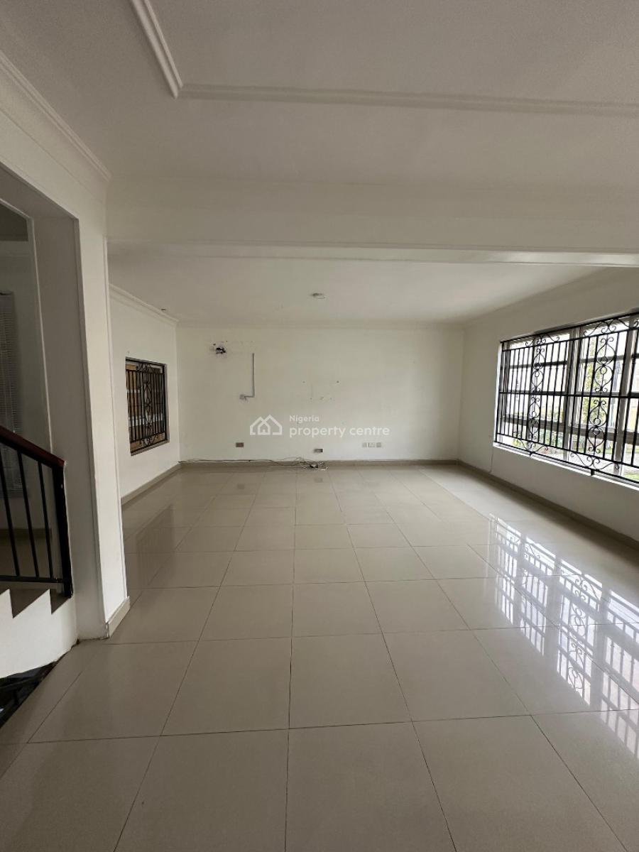Fully Serviced 5 Bedroom Duplex, Bourdillon Court Estate, Chevron Drive, Osapa, Lekki, Lagos, Terraced Duplex for Sale