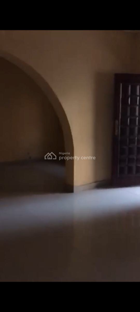 3 Bedroom Flat for Office, Ajao Estate, Ikeja, Lagos, Office Space for Rent