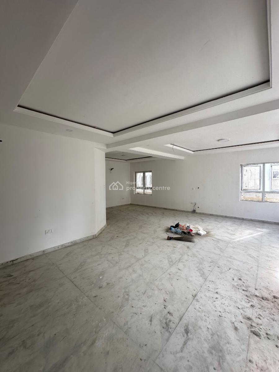 Spacious 6 Bedroom House, Western Foreshore Estate, Osapa, Lekki, Lagos, Detached Duplex for Sale