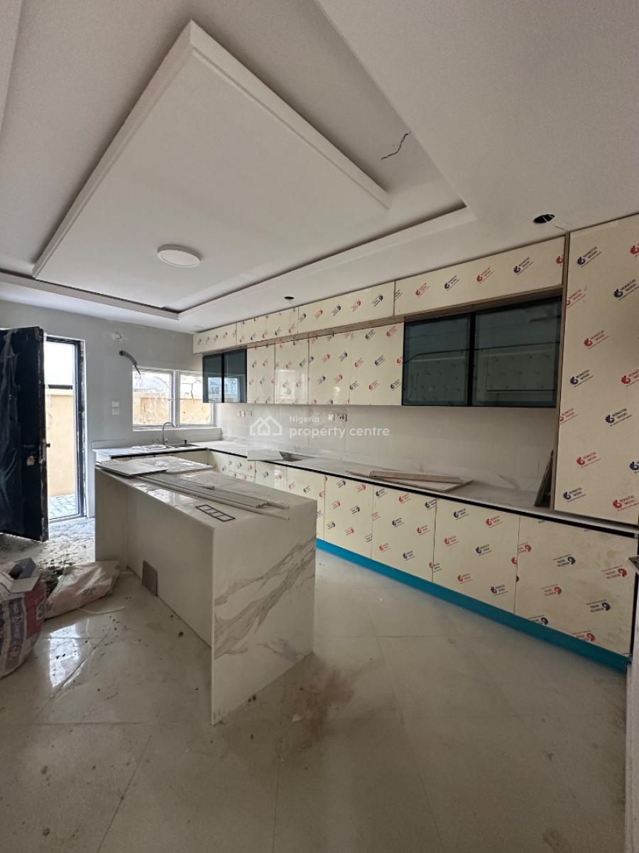 Spacious 6 Bedroom House, Western Foreshore Estate, Osapa, Lekki, Lagos, Detached Duplex for Sale