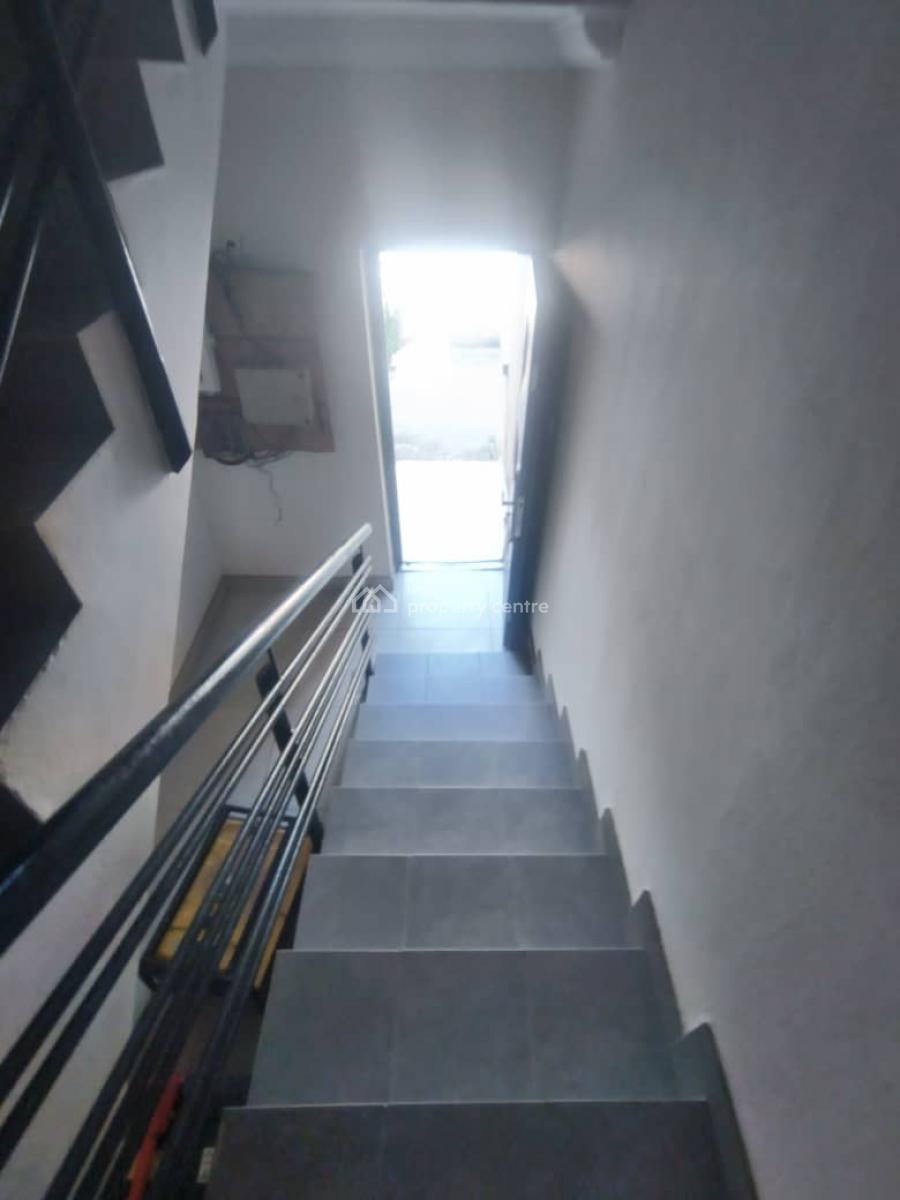 Luxury 3 Bedroom Apartment with Excellent Facility, Igbo Efon, Lekki, Lagos, Flat / Apartment for Rent