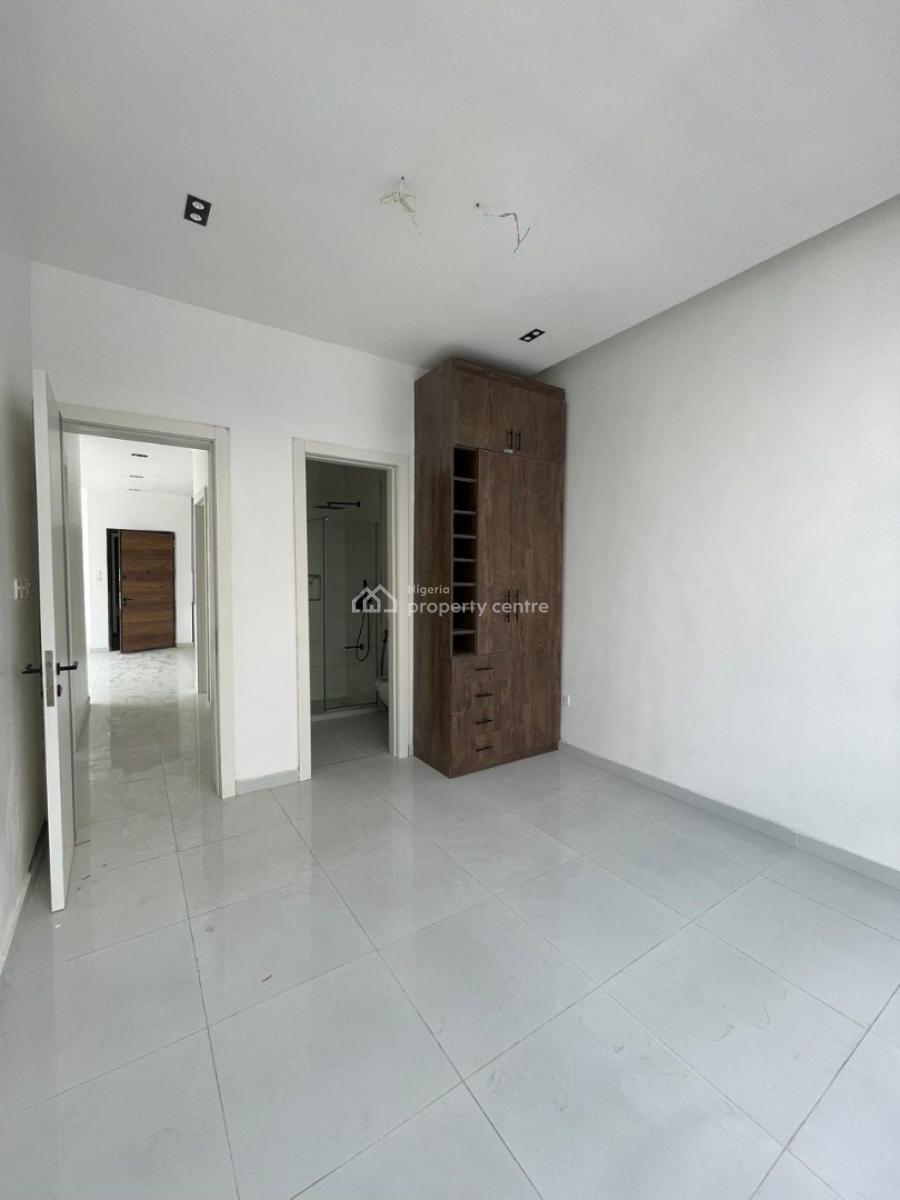2 Bedroom Apartment, Ologolo, Lekki, Lagos, Flat / Apartment for Rent