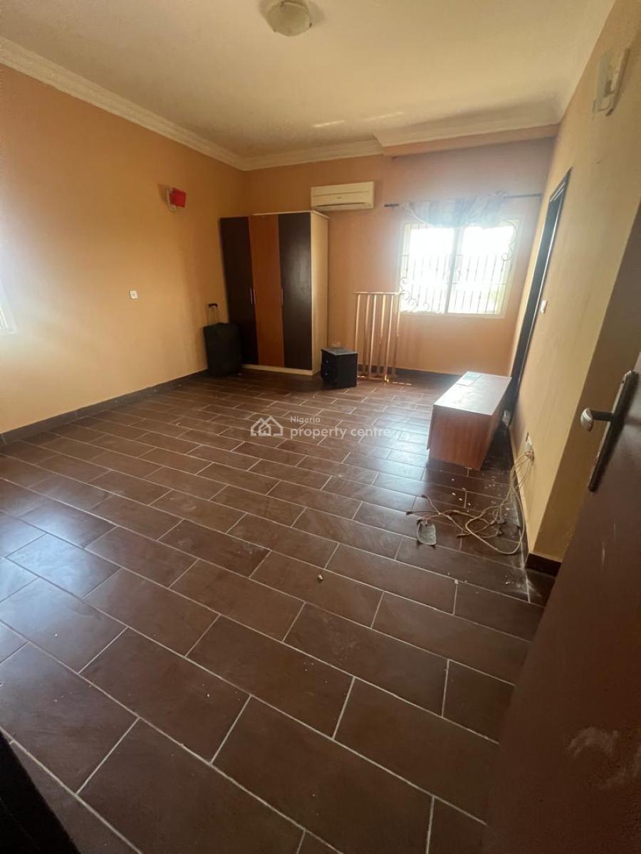 Well Maintained 5 Bedroom Semi Detached House with a Room Bq, Victory Park, Osapa, Lekki, Lagos, Semi-detached Duplex for Rent
