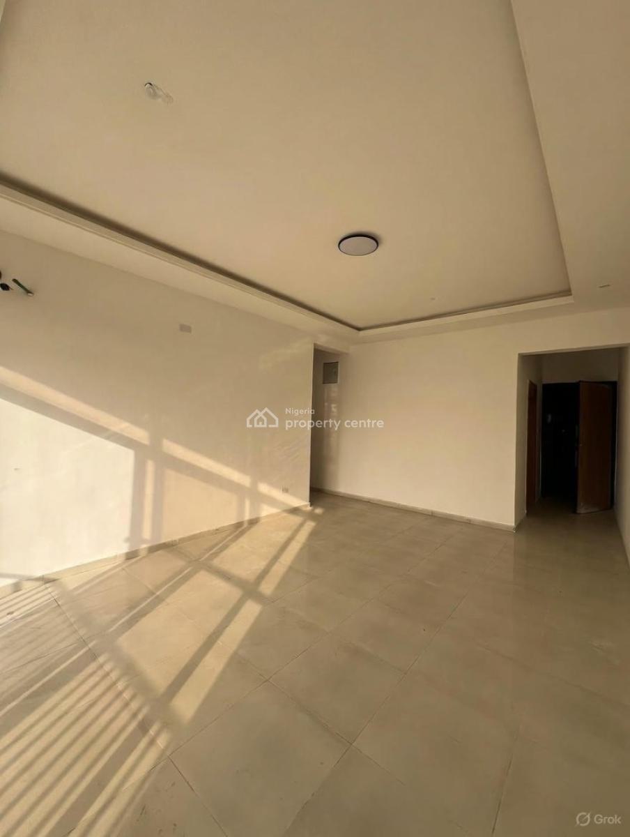 Luxury 3 Bedroom Apartment, Osapa, Lekki, Lagos, Block of Flats for Sale