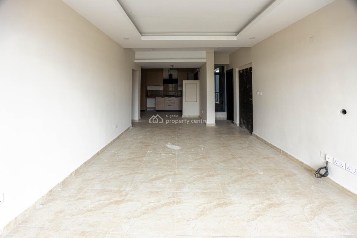 a 3 Bedroom with Bq, Lekki Phase 1, Lekki, Lagos, Flat / Apartment for Rent