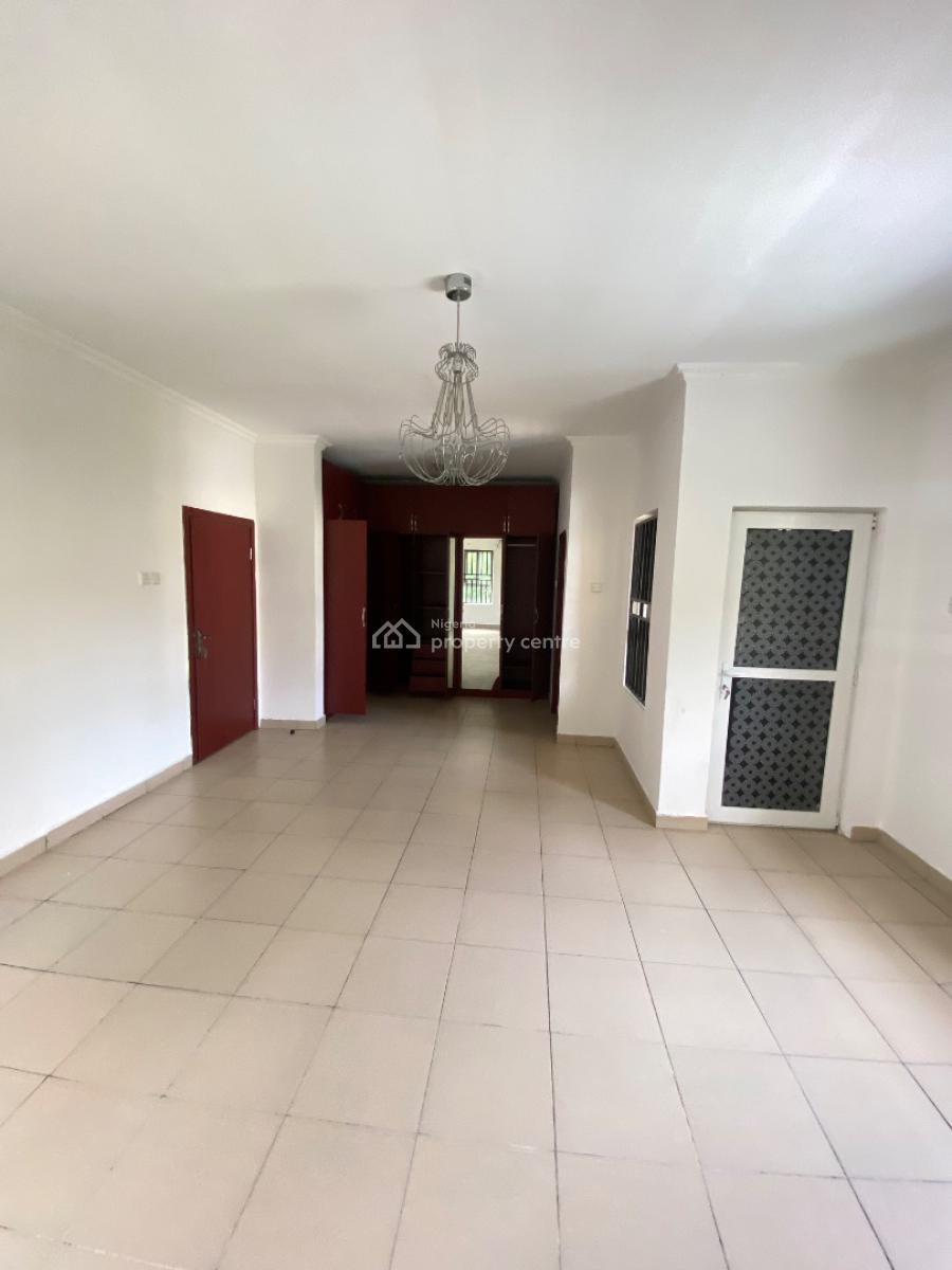 Serviced 4 Bedroom Duplex with a Room Bq, Cadogan Estate, Osapa, Lekki, Lagos, Semi-detached Duplex for Rent