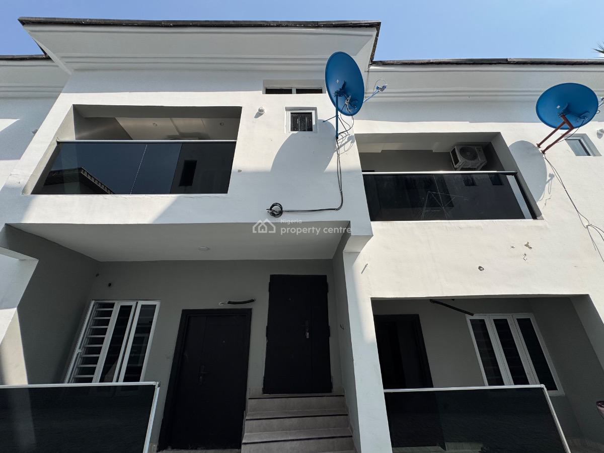 2 Bedroom Apartment, New Road, Lekki Phase 2, Lekki, Lagos, Flat / Apartment for Sale