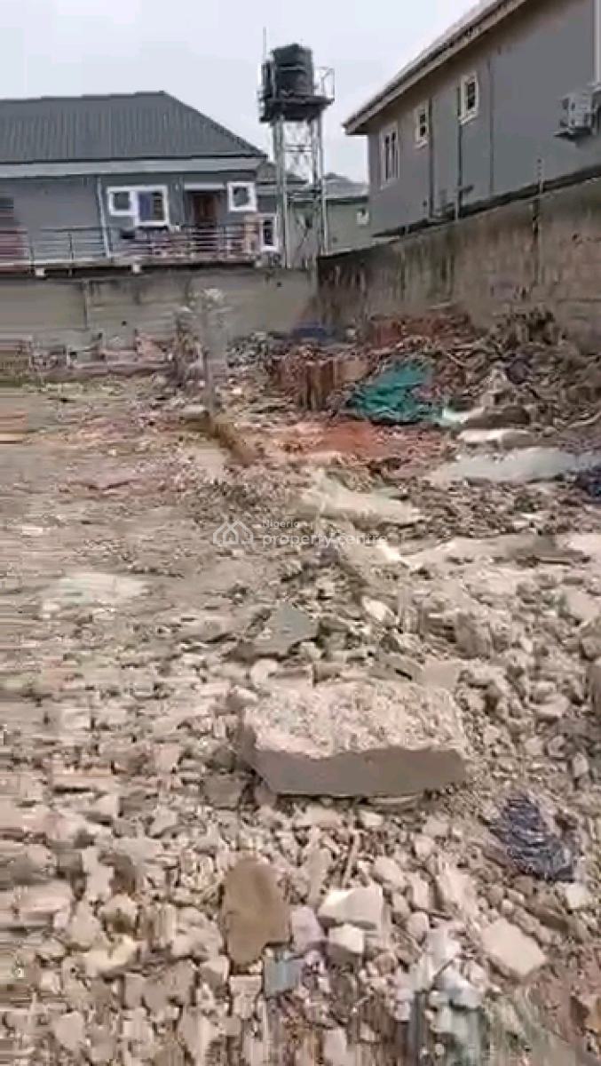 a Plot of Solid Table Land, Karonwi Street, Oduduwa Road, Itire-ikate, Surulere, Lagos, Mixed-use Land for Sale