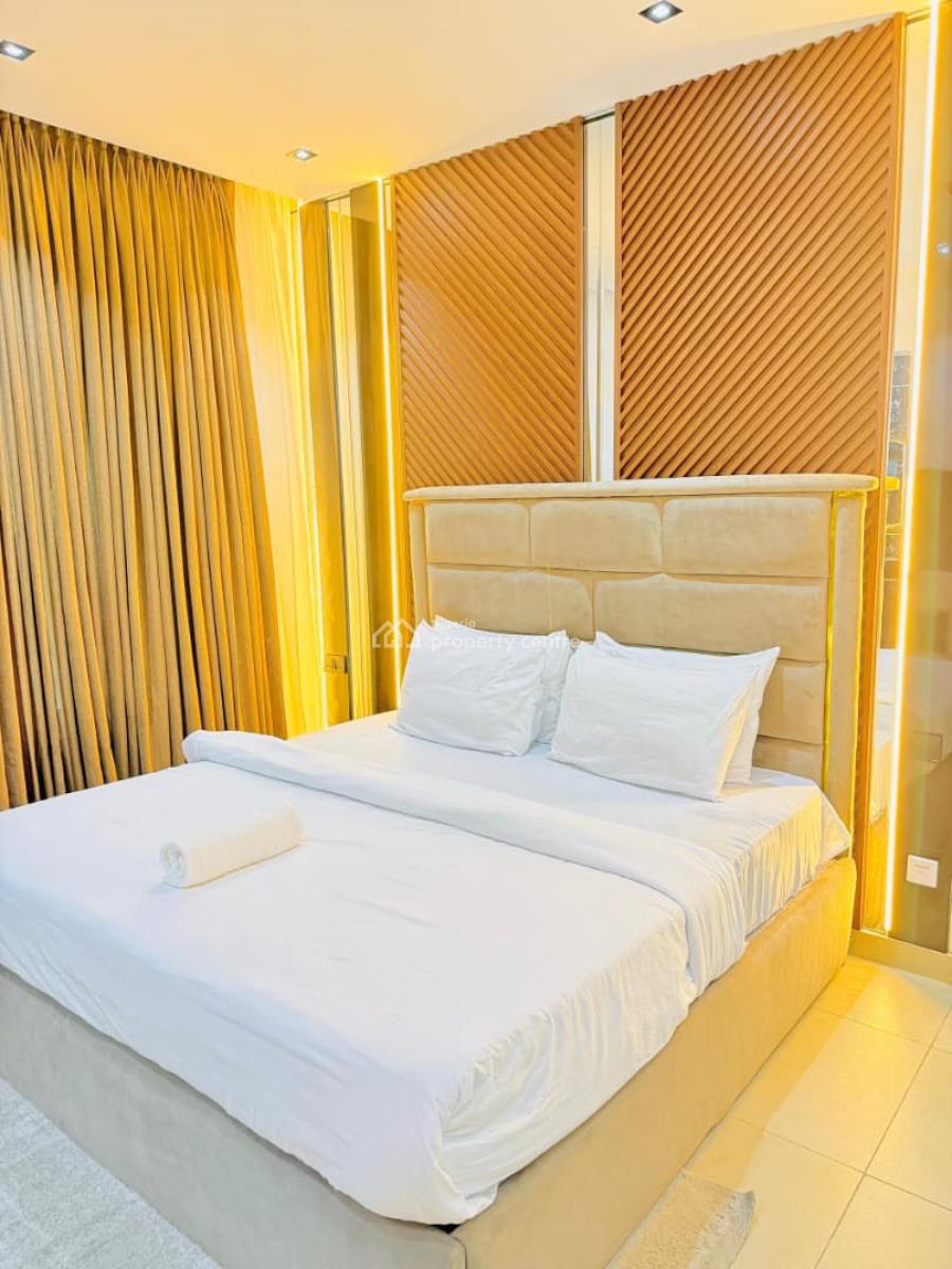 Luxury One Bedroom Waterfront with Swimming Pool, Gym and Cinema, Admiralty Road, Lekki Phase 1, Lekki, Lagos, Flat / Apartment Short Let