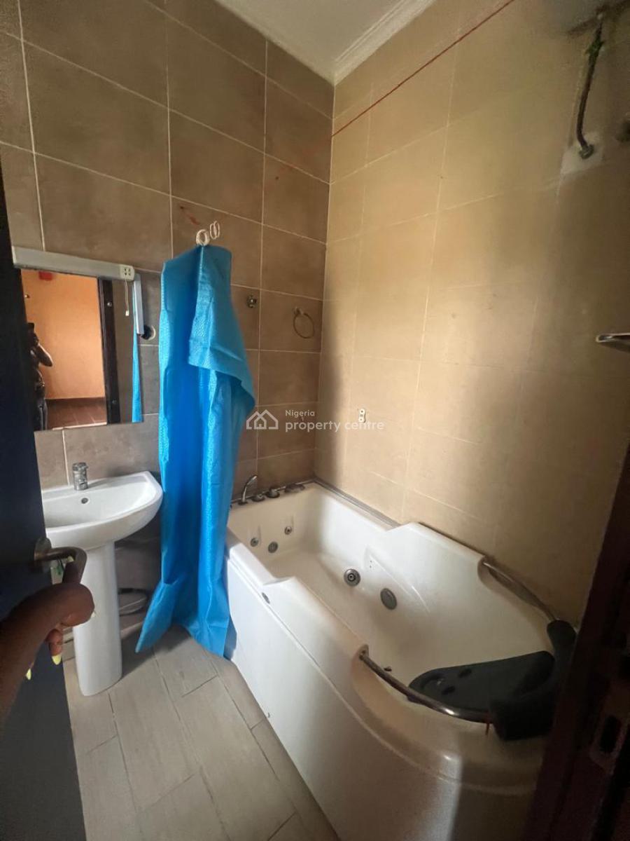 Well Maintained 5 Bedroom Semi Detached House, Victory Park Estate, Osapa, Lekki, Lagos, Semi-detached Duplex for Rent