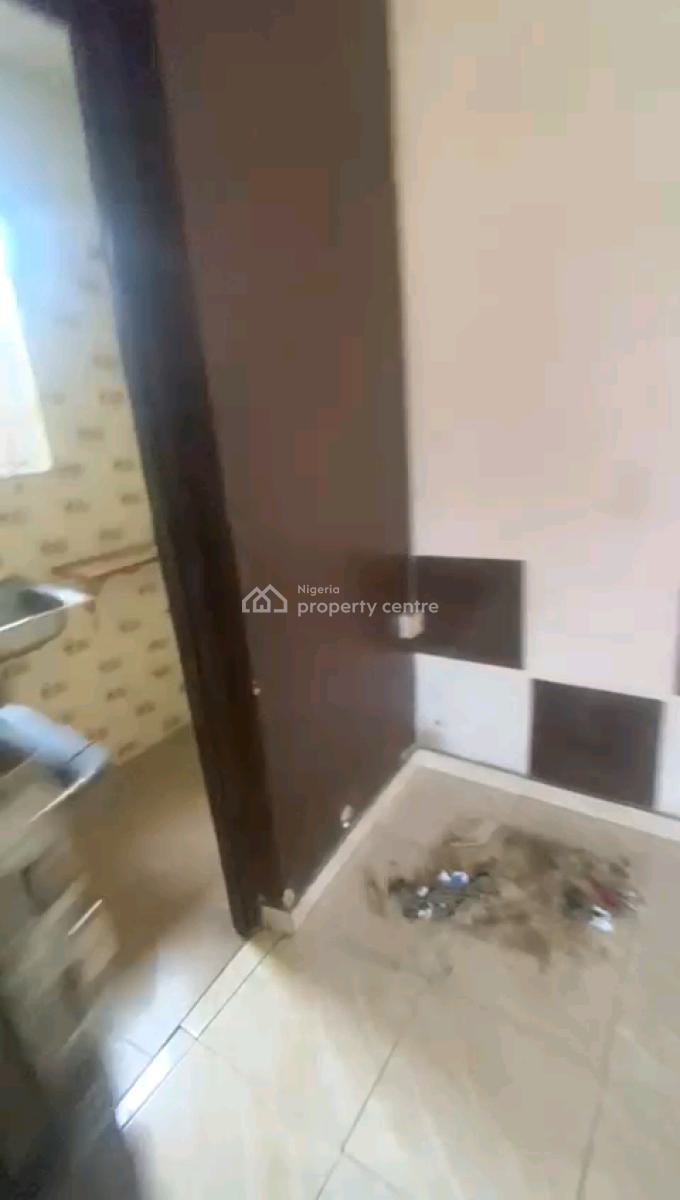 Newly Renovated Spacious Mini Bungalow with 1t1b, Aran Orin Street, Ifako, Gbagada, Lagos, Detached Bungalow for Rent