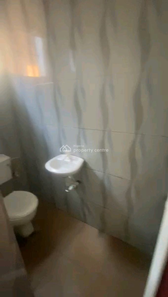 Newly Renovated Spacious Mini Bungalow with 1t1b, Aran Orin Street, Ifako, Gbagada, Lagos, Detached Bungalow for Rent