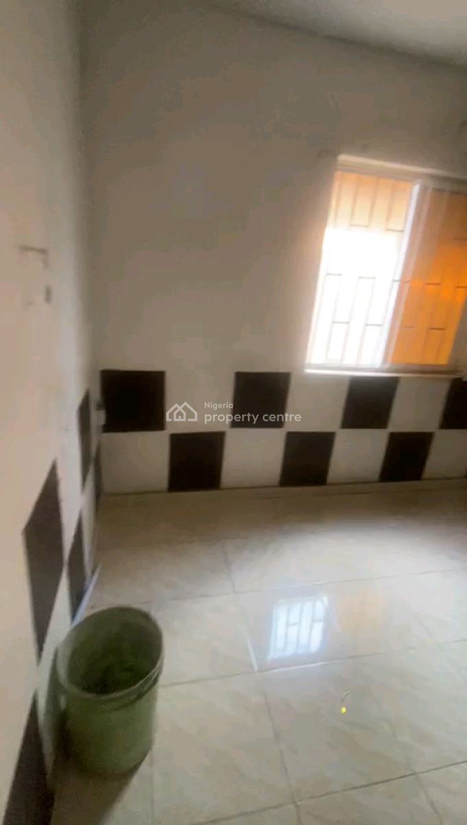 Newly Renovated Spacious Mini Bungalow with 1t1b, Aran Orin Street, Ifako, Gbagada, Lagos, Detached Bungalow for Rent