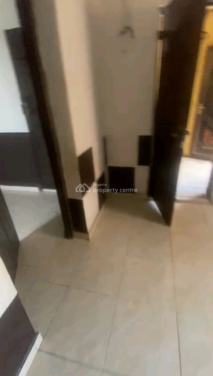 Newly Renovated Spacious Mini Bungalow, Aran Orin Street, Ifako, Gbagada, Lagos, Detached Bungalow for Rent