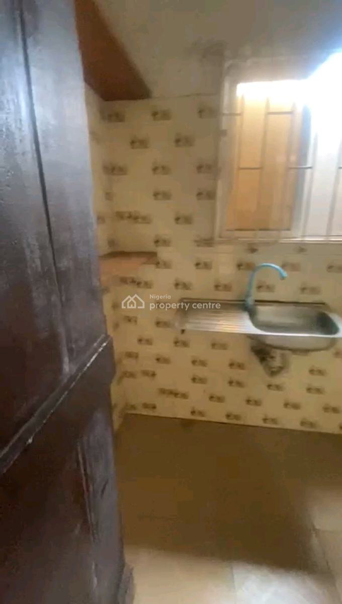 Newly Renovated Spacious Mini Bungalow, Aran Orin Street, Ifako, Gbagada, Lagos, Detached Bungalow for Rent