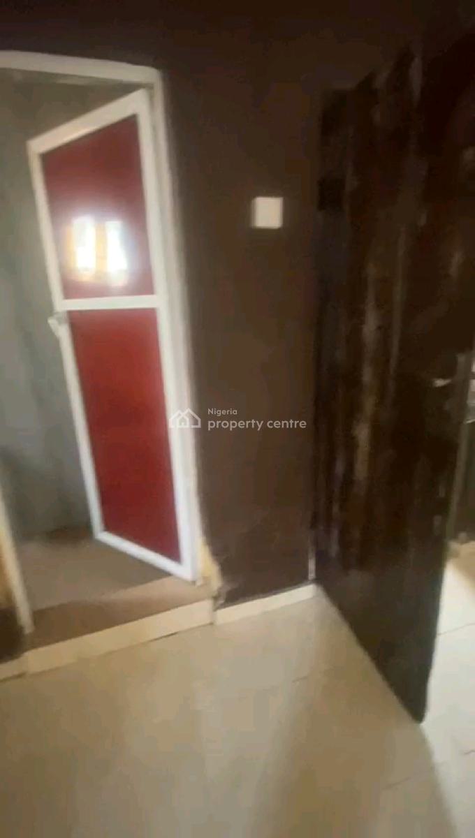 Newly Renovated Spacious Mini Bungalow, Aran Orin Street, Ifako, Gbagada, Lagos, Detached Bungalow for Rent