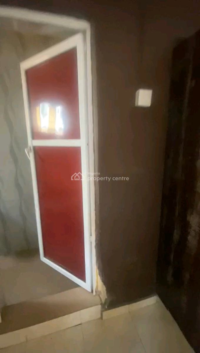 Newly Renovated Spacious Mini Bungalow, Aran Orin Street, Ifako, Gbagada, Lagos, Detached Bungalow for Rent