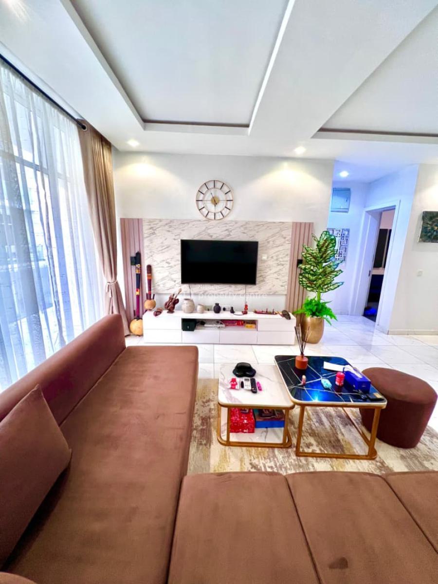 Cozy One Bedroom Apartment with Good Ambience, Ologolo, Lekki, Lagos, Flat / Apartment Short Let