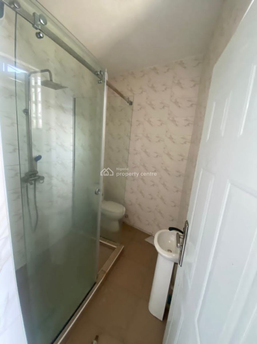 Lovely 2 Bedroom Apartments Up for Instant View., Ologolo, Lekki, Lagos, Flat / Apartment for Rent