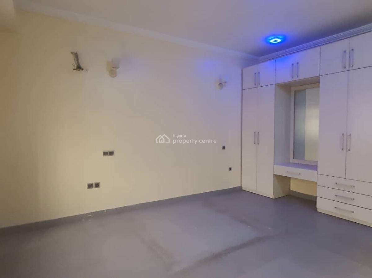 4 Bedroom Terrace on 3-level, Ikeja Gra, Ikeja, Lagos, Terraced Duplex for Rent