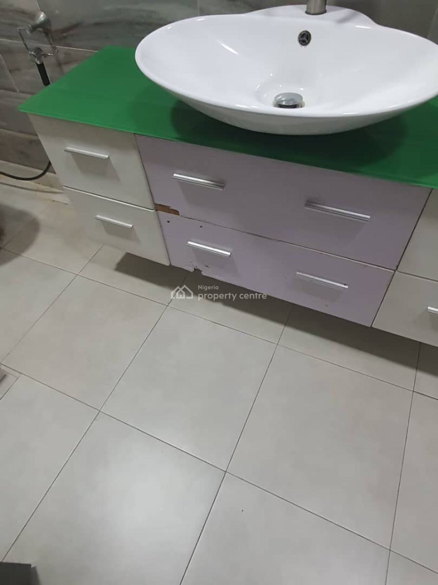 4 Bedroom Terrace on 3-level, Ikeja Gra, Ikeja, Lagos, Terraced Duplex for Rent