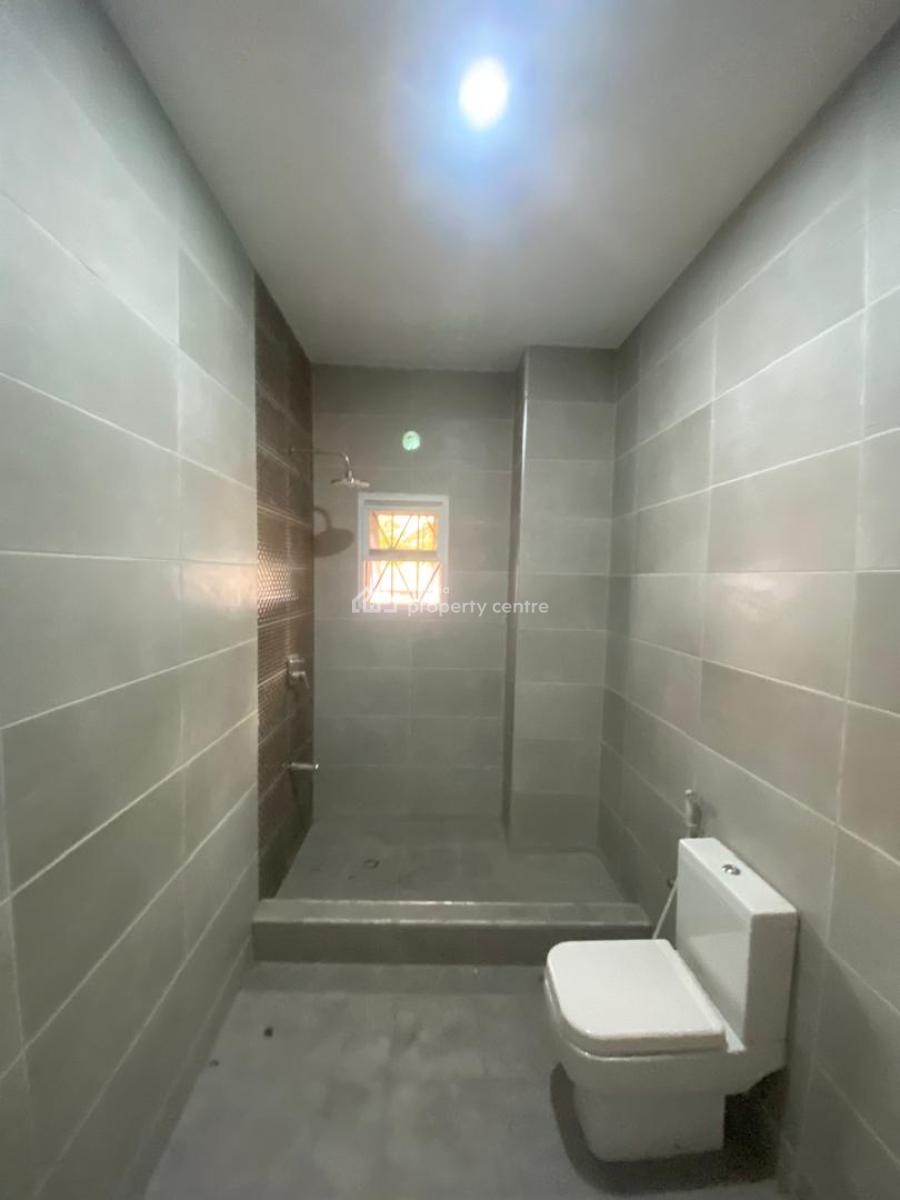 an Executive Three Bedroom Flat, Meadow Green Estate, Off Abraham Adesanya, Ogombo, Ajah, Lagos, Flat / Apartment for Rent