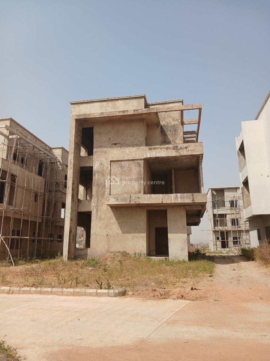 Solidly Built Carcass 5 Bedroom Duplex with Attached Boys Quarters, Maralago Lake Estate, Karsana, Abuja, Detached Duplex for Sale