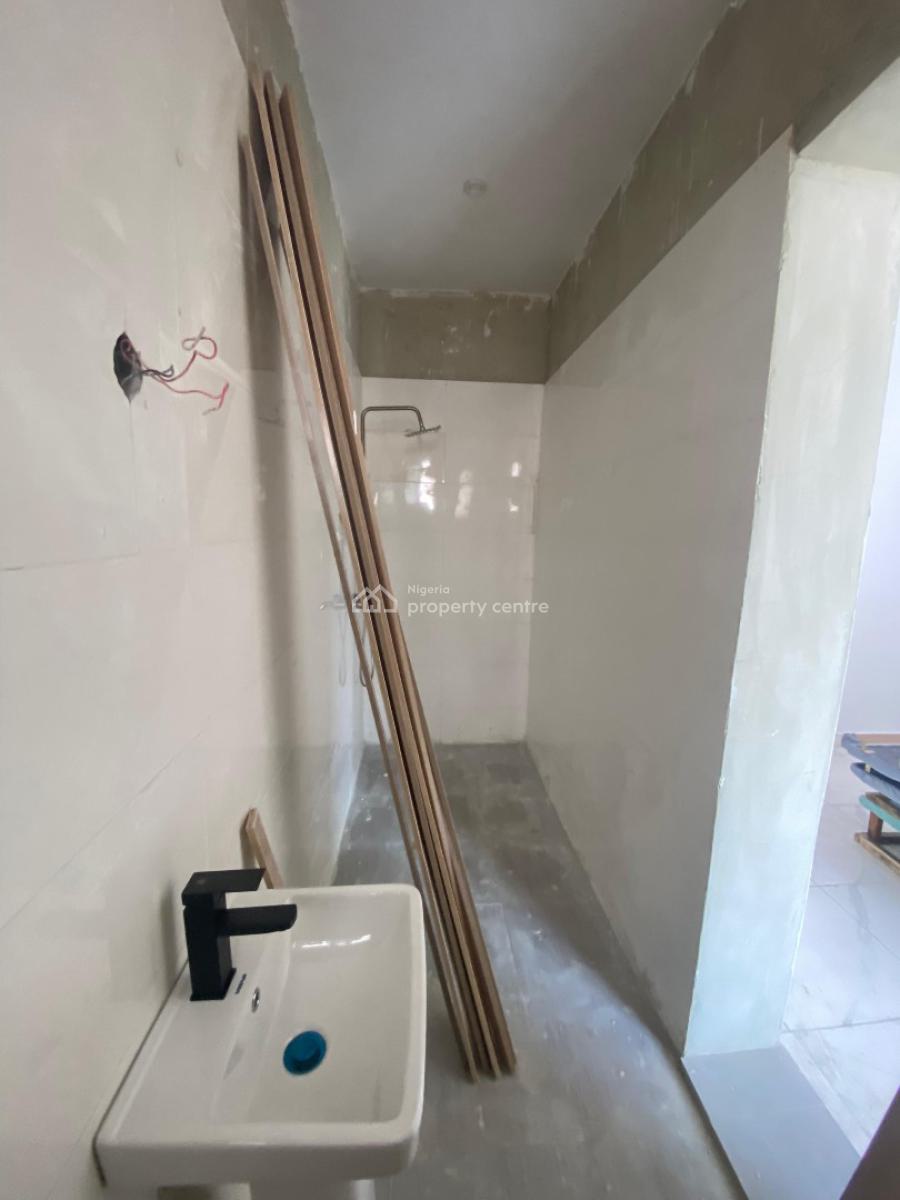Newly Built 2 Bedroom Apartment Suitable for Investment, Ikate Elegushi, Lekki, Lagos, Block of Flats for Sale