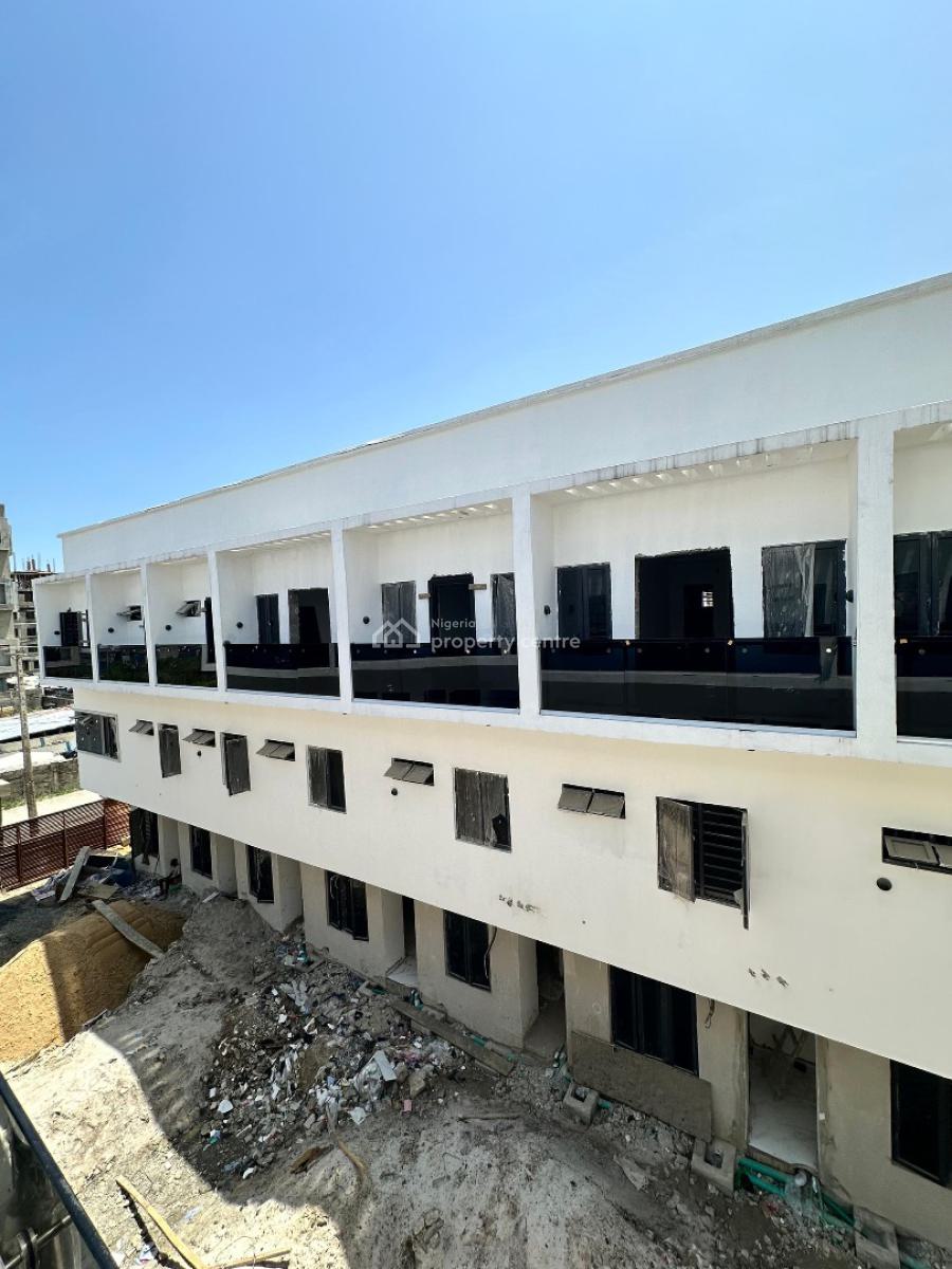 Beautifully Designed 4 Bedroom Terraced Duplex with a Bq, Lekki Phase 1, Lekki, Lagos, Terraced Duplex for Sale