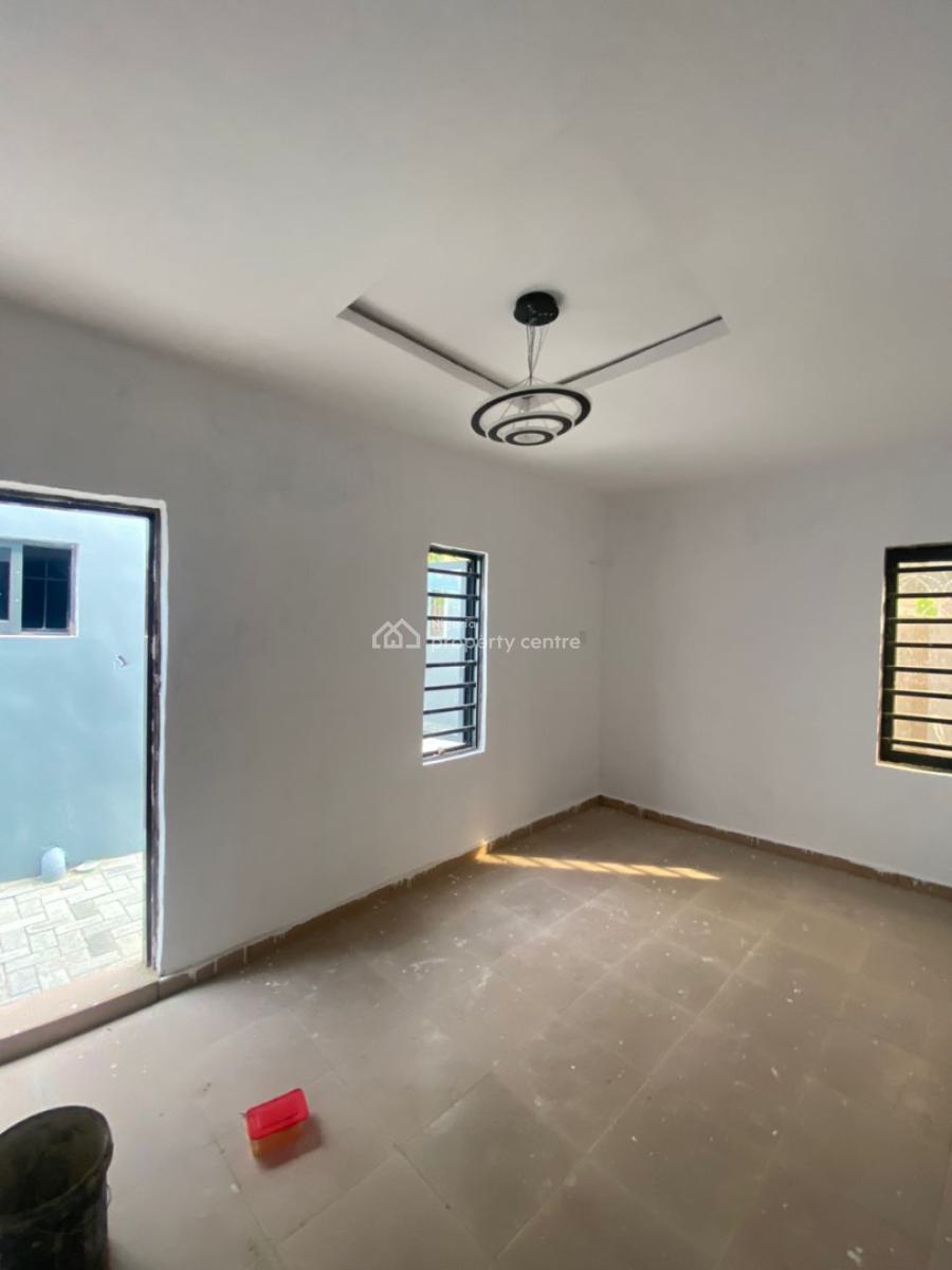 an Executive One Bedroom Flat, Peace Land Estate, Off Abraham Adesanya, Ogombo, Ajah, Lagos, Flat / Apartment for Rent