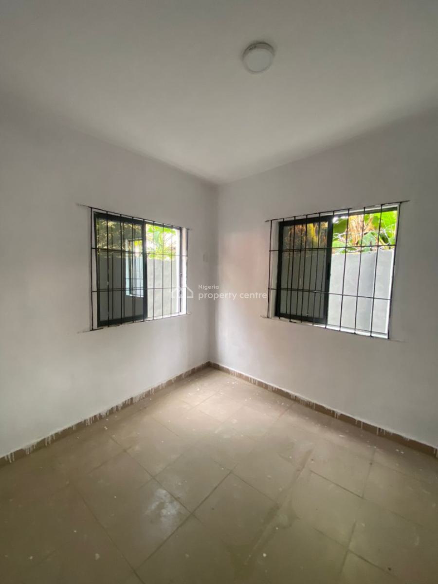 an Executive One Bedroom Flat, Peace Land Estate, Off Abraham Adesanya, Ogombo, Ajah, Lagos, Flat / Apartment for Rent