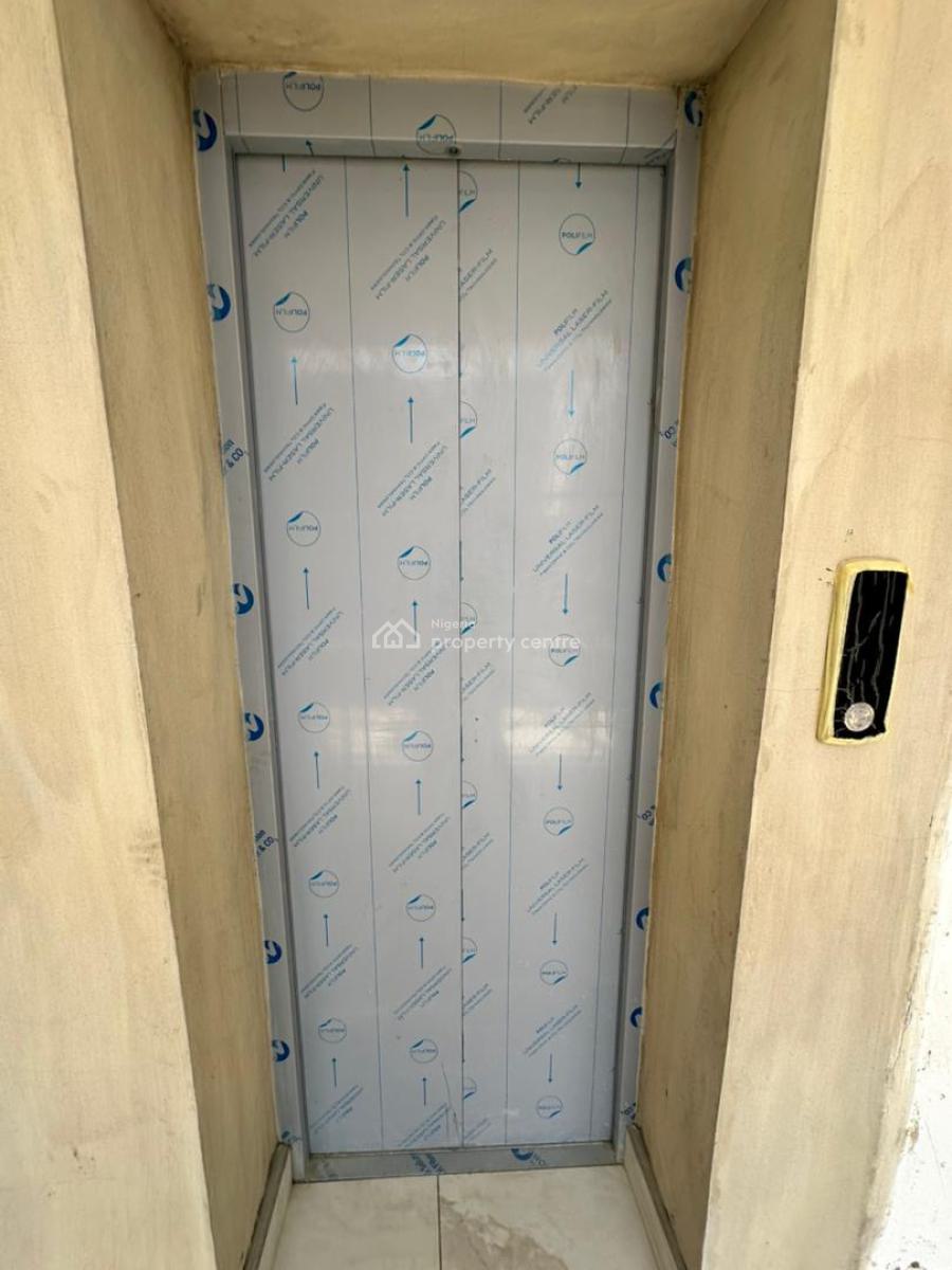 Beautifully Designed 4 Bedroom Apartment with a Study Room and Bq, Lekki Phase 1, Lekki, Lagos, House for Sale