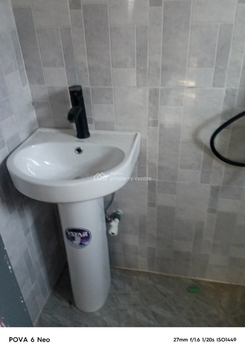 Executive and Luxury Brand New 2 Bedroom All Ensuit, Off Ojuelegba Road, Ojuelegba, Surulere, Lagos, Flat / Apartment for Rent