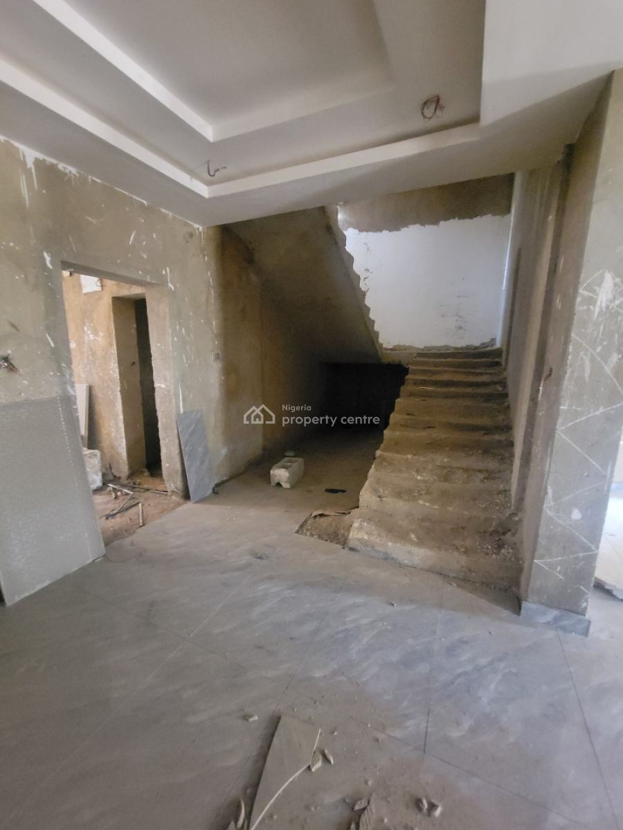 Luxury 5 Bedroom Duplex + Bq, Guzape District, Abuja, Terraced Duplex for Sale