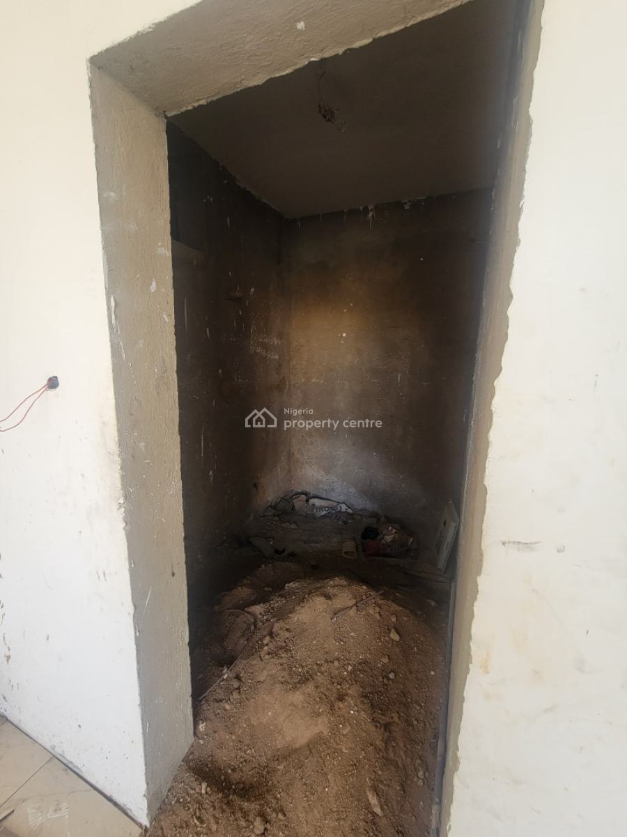 Luxury 5 Bedroom Duplex + Bq, Guzape District, Abuja, Terraced Duplex for Sale