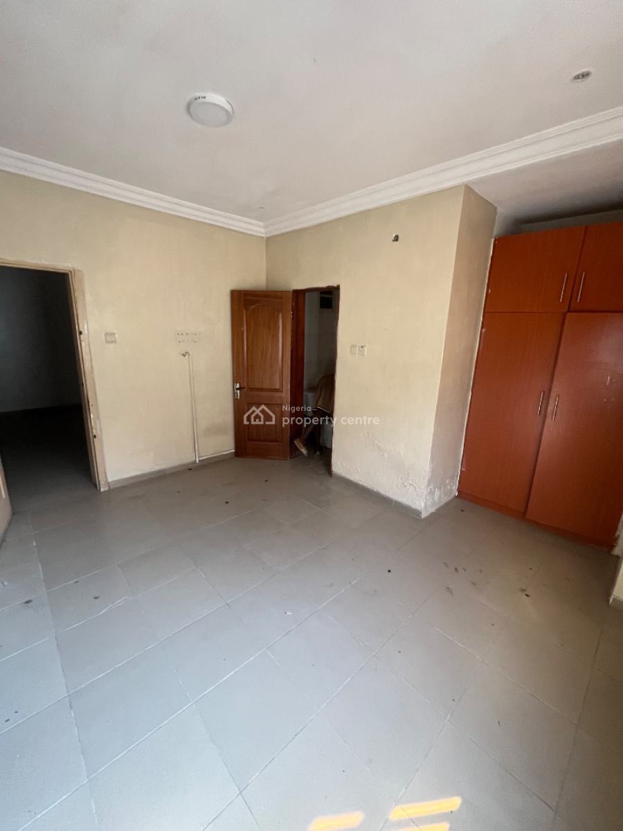 Self Contain, Off Gbanbala, Ikate Elegushi, Lekki, Lagos, Self Contain (single Rooms) for Rent