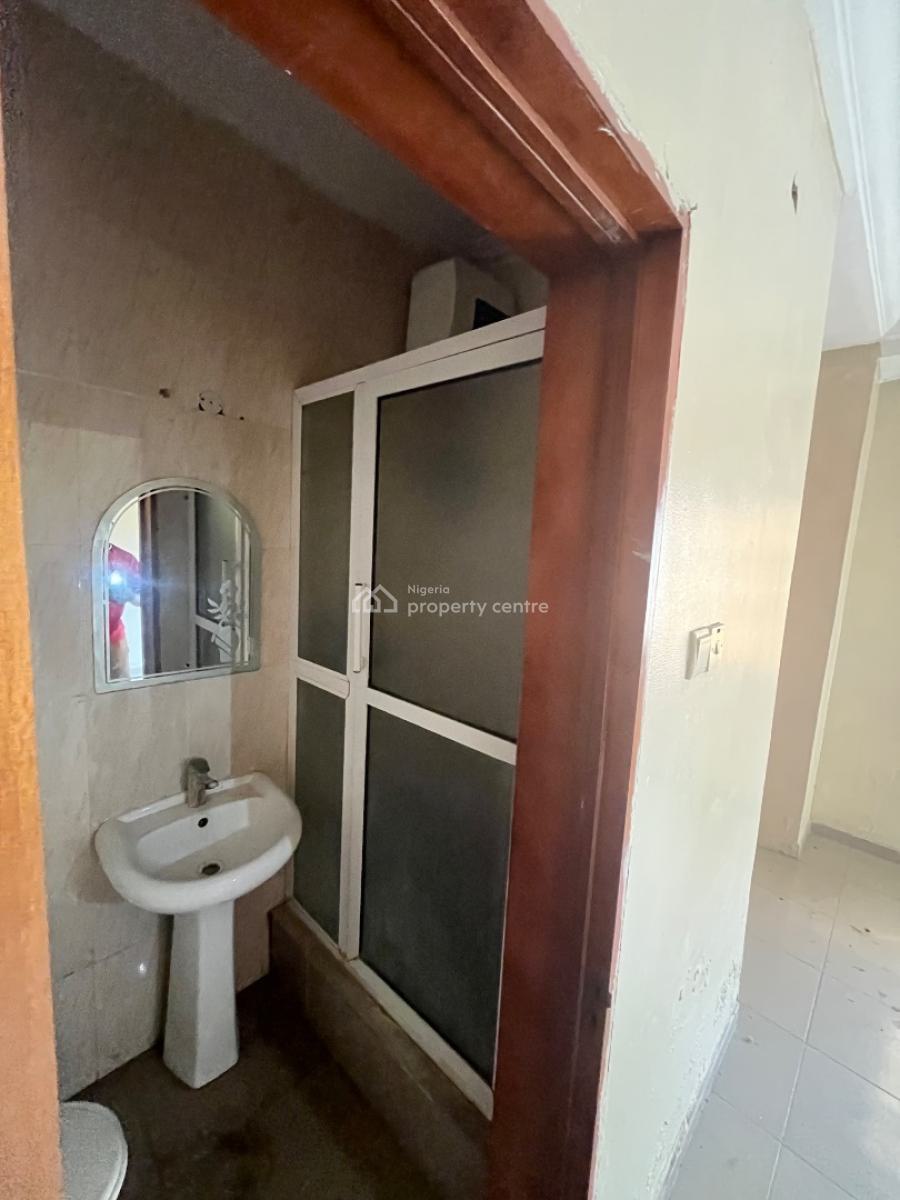Self Contain, Off Gbanbala, Ikate Elegushi, Lekki, Lagos, Self Contain (single Rooms) for Rent