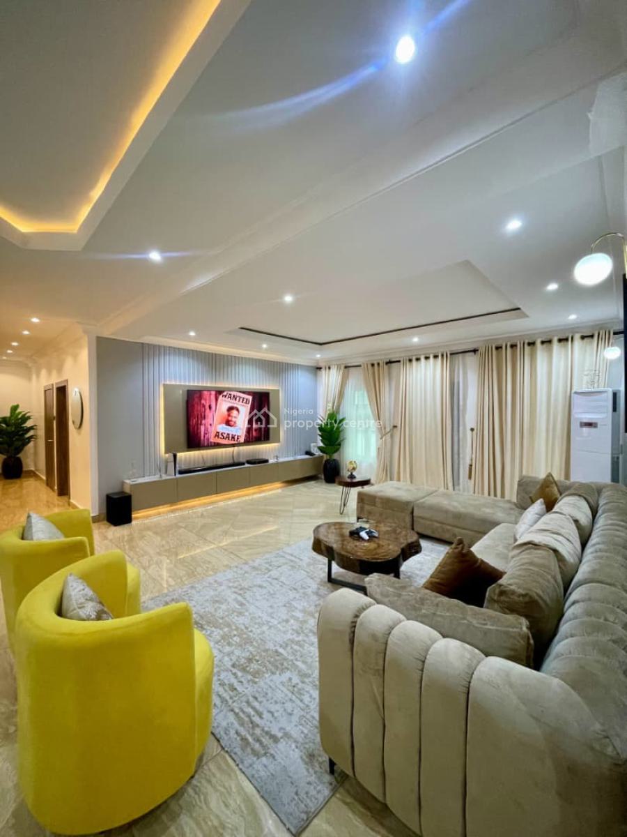 Luxury 3 Bedroom Apartment with Ps5 and Snooker Board, Banana Island Road, Ikoyi, Lagos, Flat / Apartment Short Let