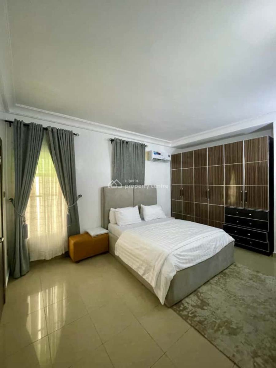 Luxury 3 Bedroom Apartment with Ps5 and Snooker Board, Banana Island Road, Ikoyi, Lagos, Flat / Apartment Short Let