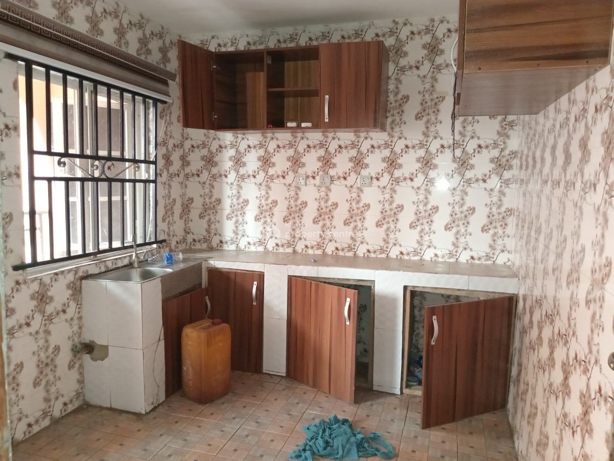 Spacious 3 Bedroom Flat Upstairs, Ogombo, Ajah, Lagos, Flat / Apartment for Rent