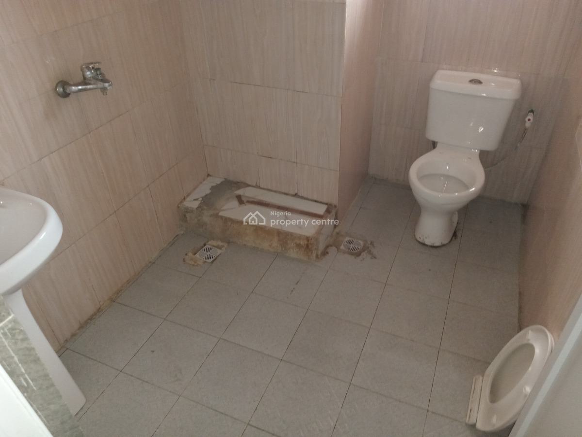 Spacious 3 Bedroom Flat Upstairs, Ogombo, Ajah, Lagos, Flat / Apartment for Rent