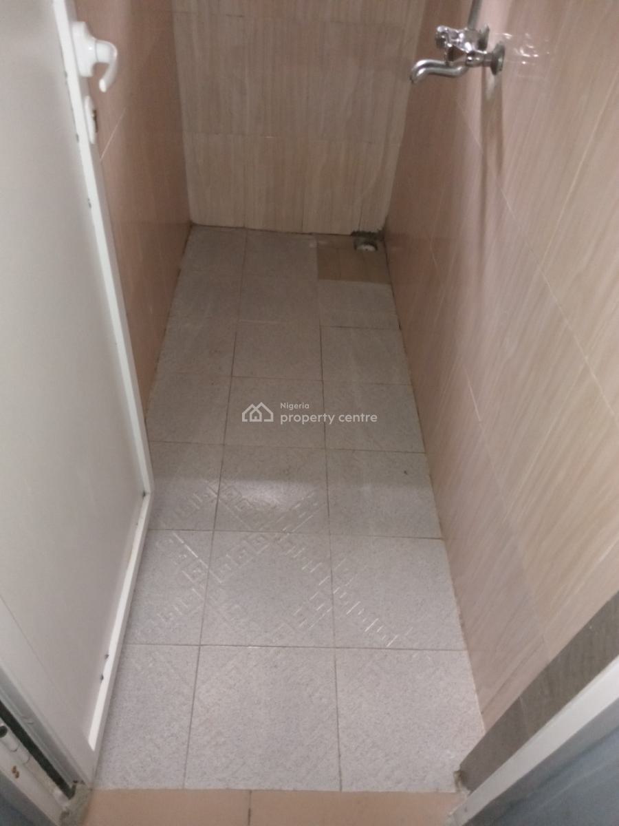 Spacious 3 Bedroom Flat Upstairs, Ogombo, Ajah, Lagos, Flat / Apartment for Rent