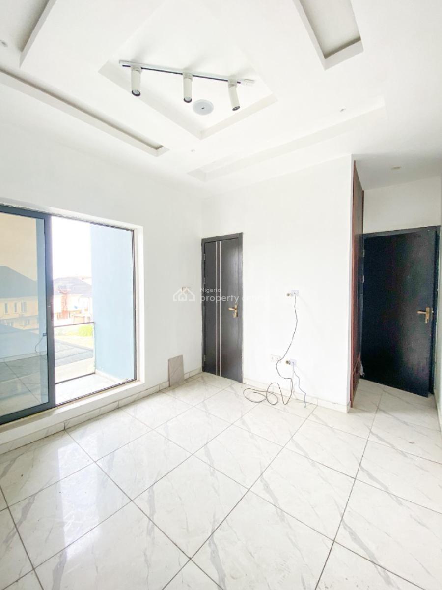 2 Bedroom Apartment, Ologolo, Lekki, Lagos, Flat / Apartment for Rent