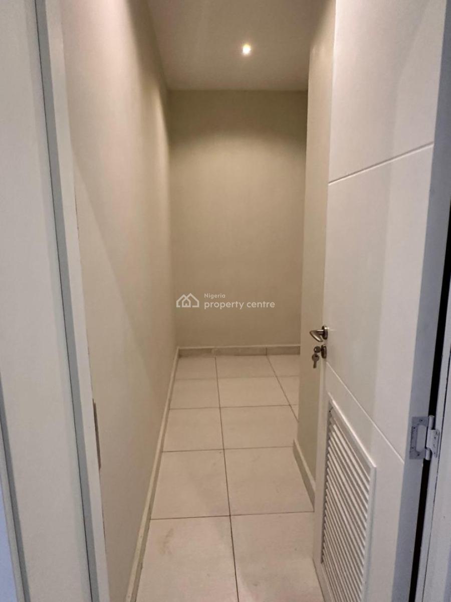 Exqusite 4 Bedroom Terraced Duplex with a Bq, Lekki Foreshore Estate, Lekki Phase 1, Lekki, Lagos, Flat / Apartment for Sale