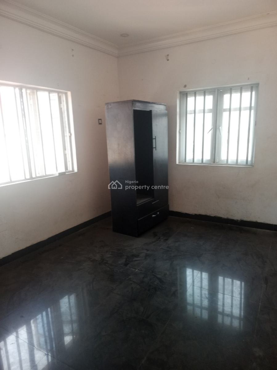 Clean and Affordable 2 Bedroom Upstairs, Idiroko Estate, Ilaje, Ajah, Lagos, Flat / Apartment for Rent