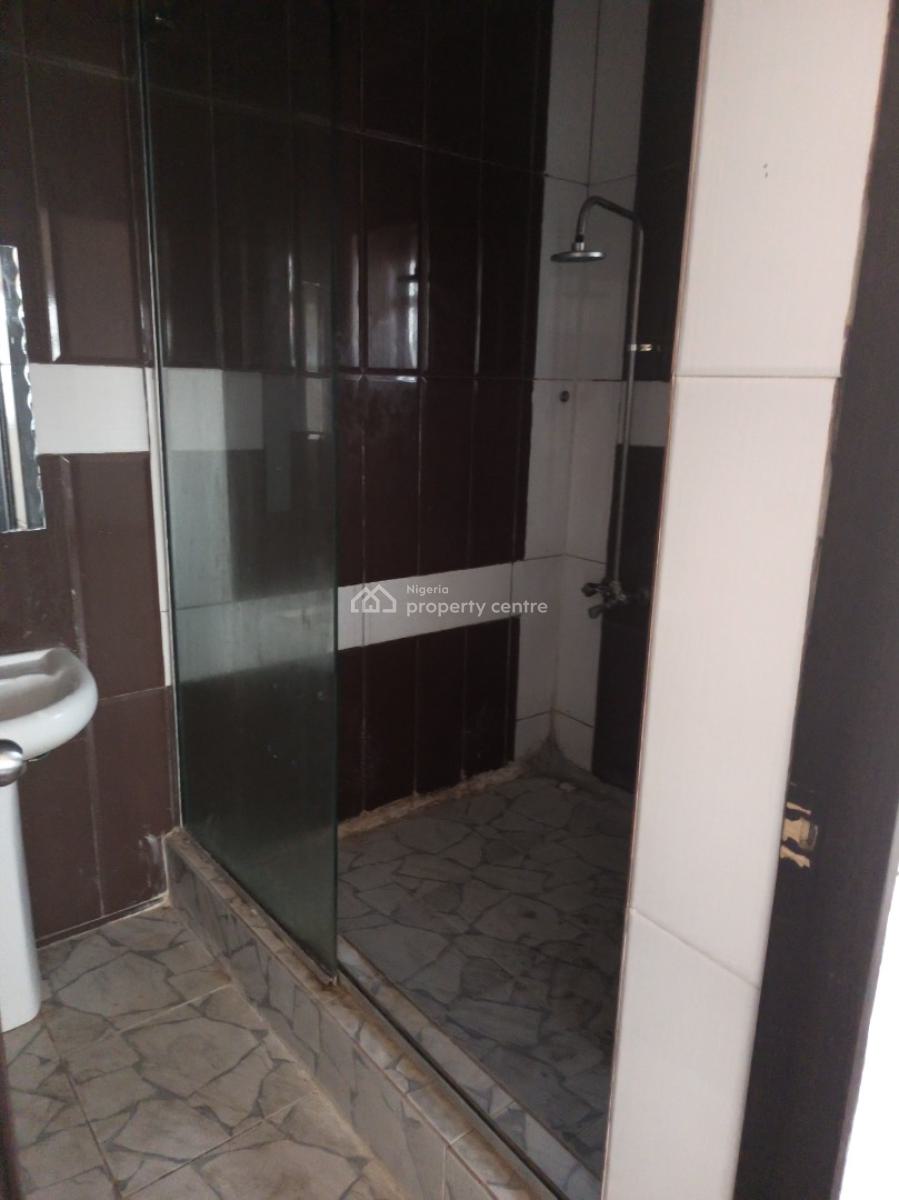 Clean and Affordable 2 Bedroom Upstairs, Idiroko Estate, Ilaje, Ajah, Lagos, Flat / Apartment for Rent
