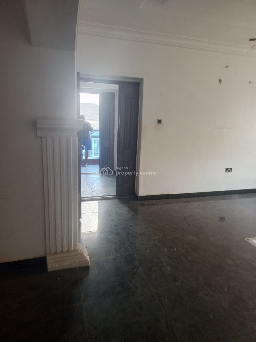 Clean and Affordable 2 Bedroom Upstairs, Idiroko Estate, Ilaje, Ajah, Lagos, Flat / Apartment for Rent