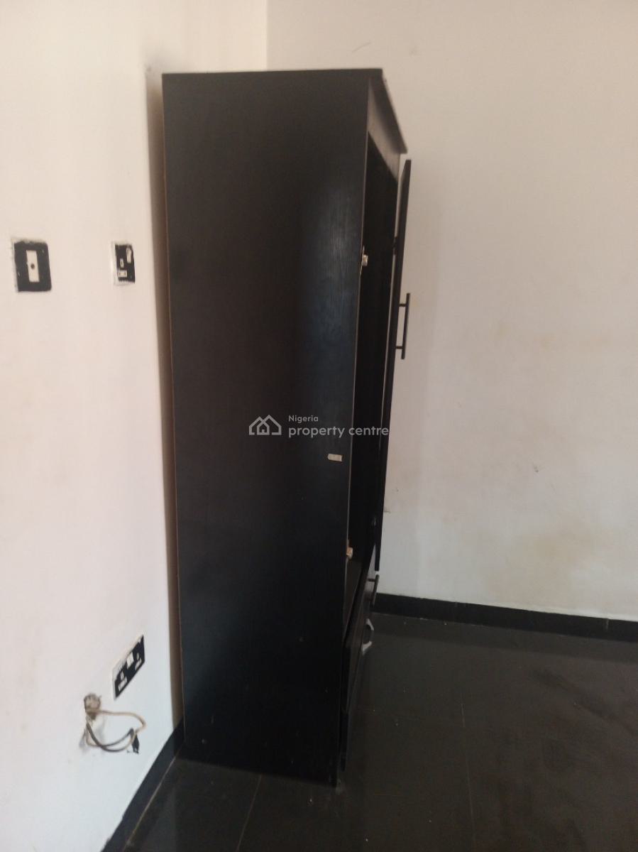 Clean and Affordable 2 Bedroom Upstairs, Idiroko Estate, Ilaje, Ajah, Lagos, Flat / Apartment for Rent