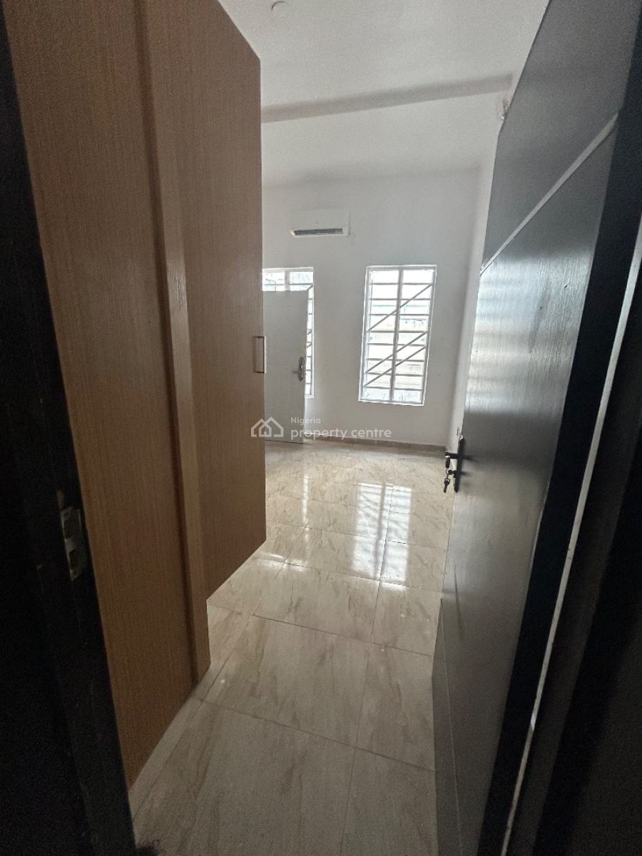 Newly Renovated 4 Bedroom Semi Detached Duplex with a Bq with Ac, Osapa, Lekki, Lagos, Semi-detached Duplex for Rent